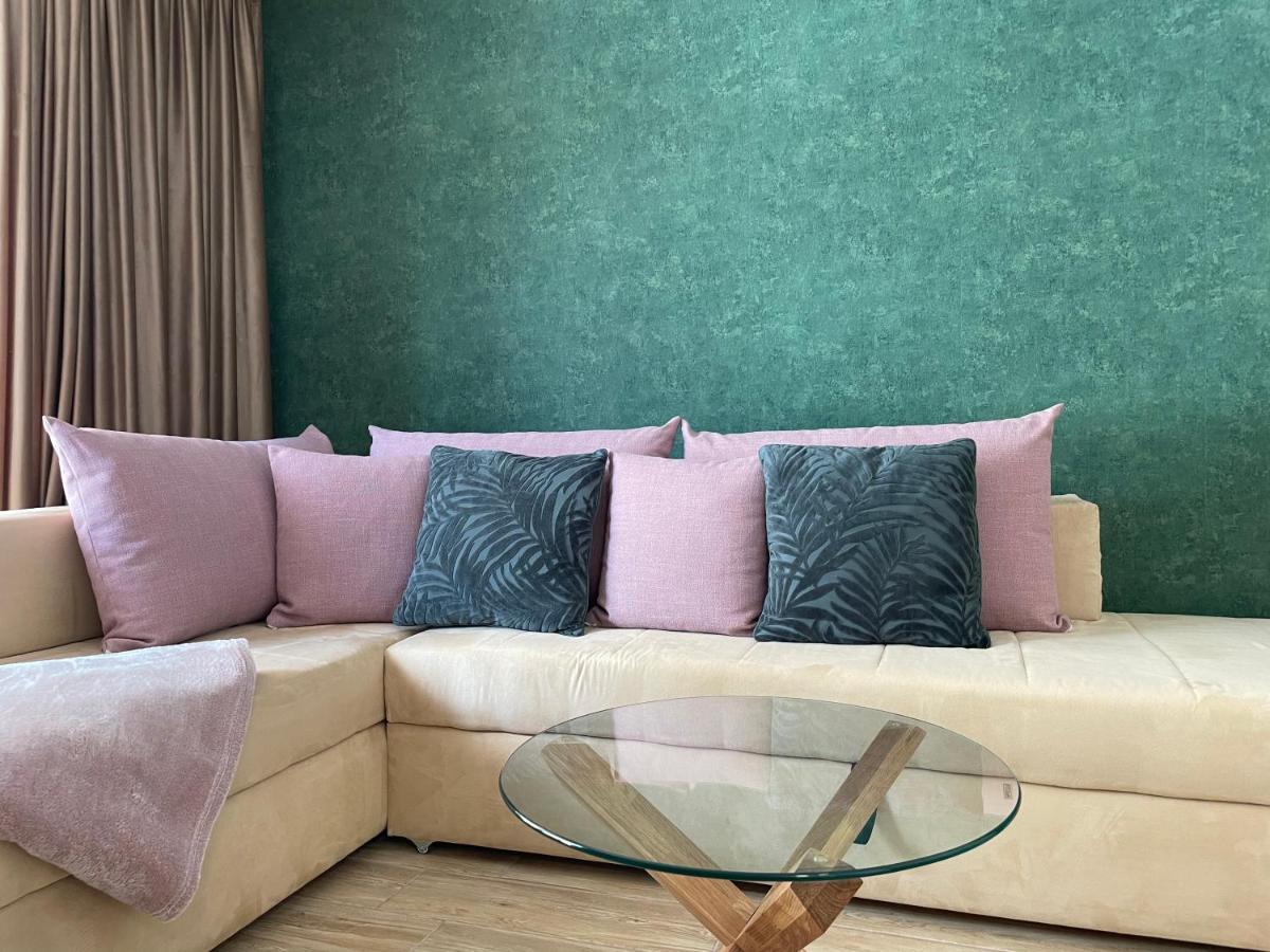 Totina Apartments Zavazna Poruba Экстерьер фото